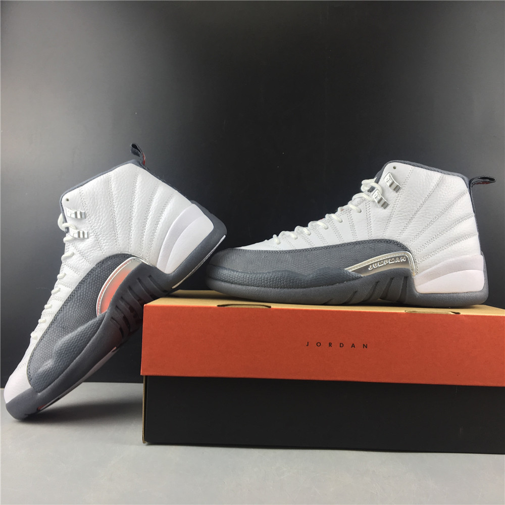 Air Jordan 12 retro 153265-160
